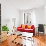 Heart Of Paris Studio-2P Invalides Free Netflix